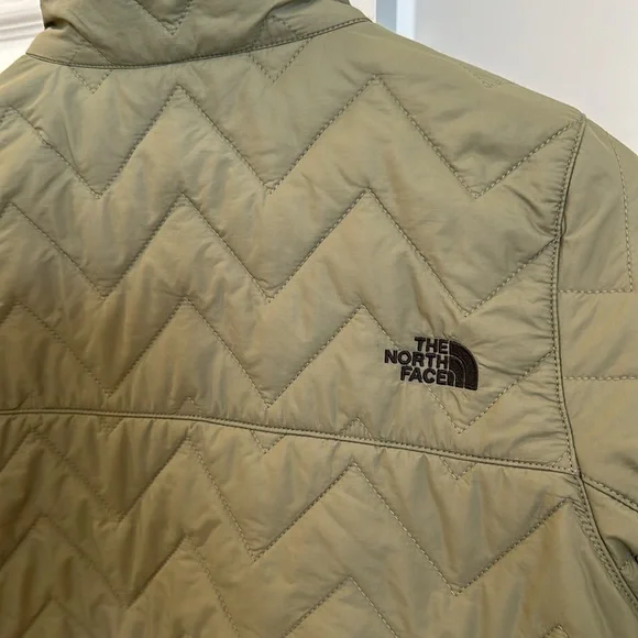 Northface Jacket - Picture 10 of 13